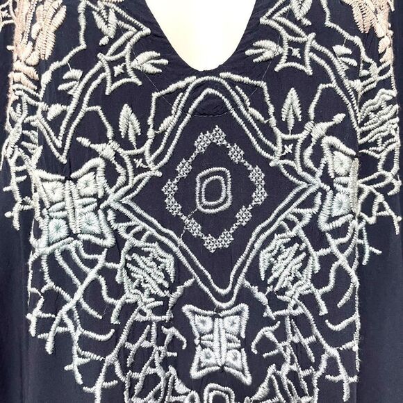 JOHNNY WAS BIYA Boho Embroidered Tunic Top XL - Picture 3 of 9